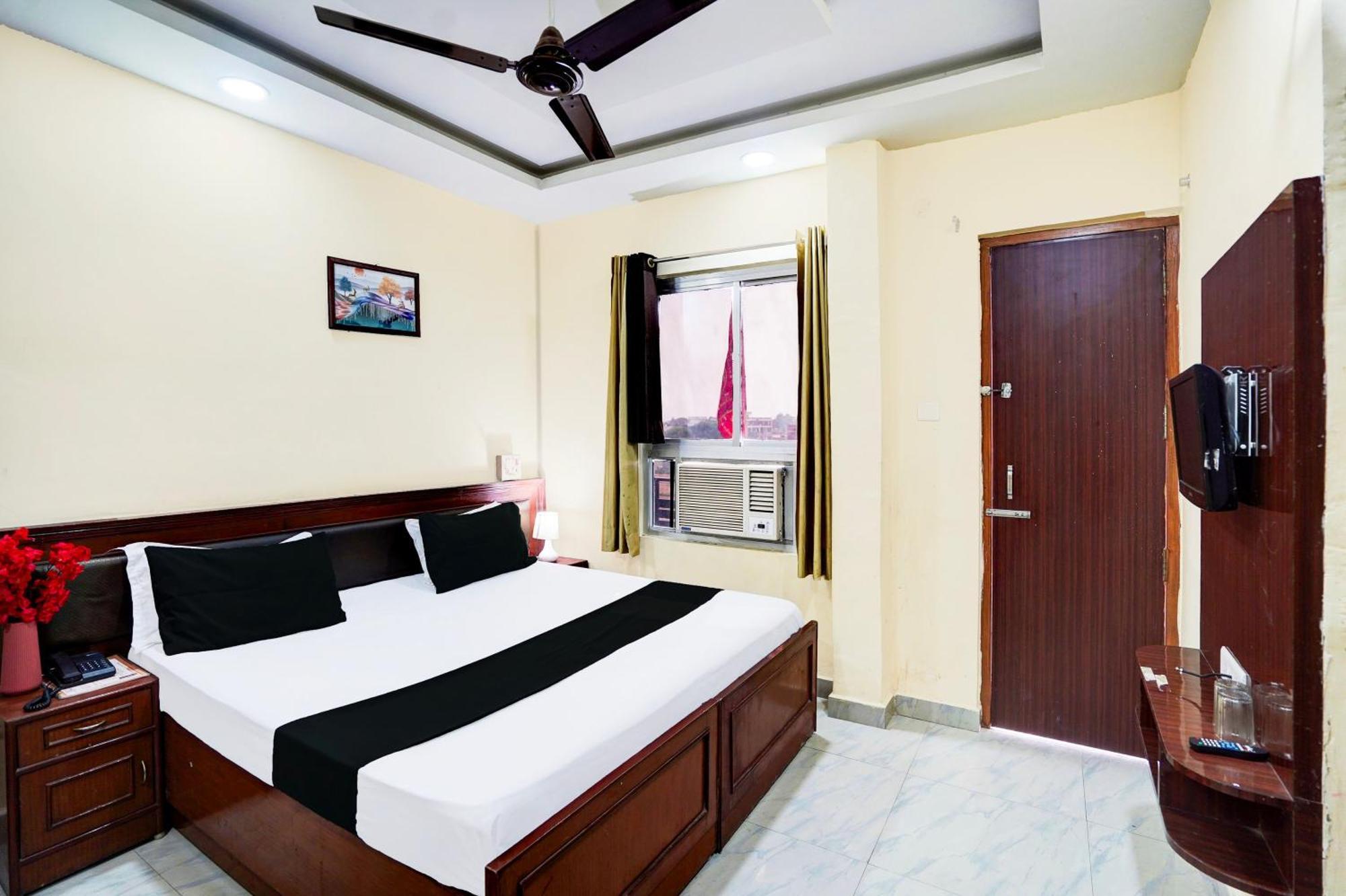Hotel O Nova Resorts & Luxury Farm Raebareli Екстер'єр фото