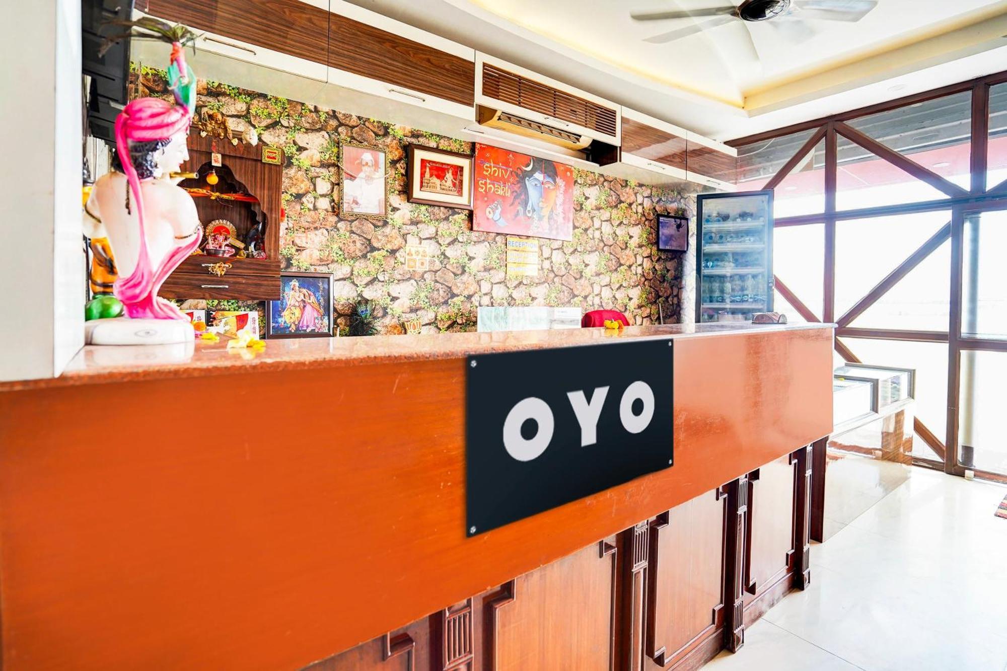 Hotel O Nova Resorts & Luxury Farm Raebareli Екстер'єр фото