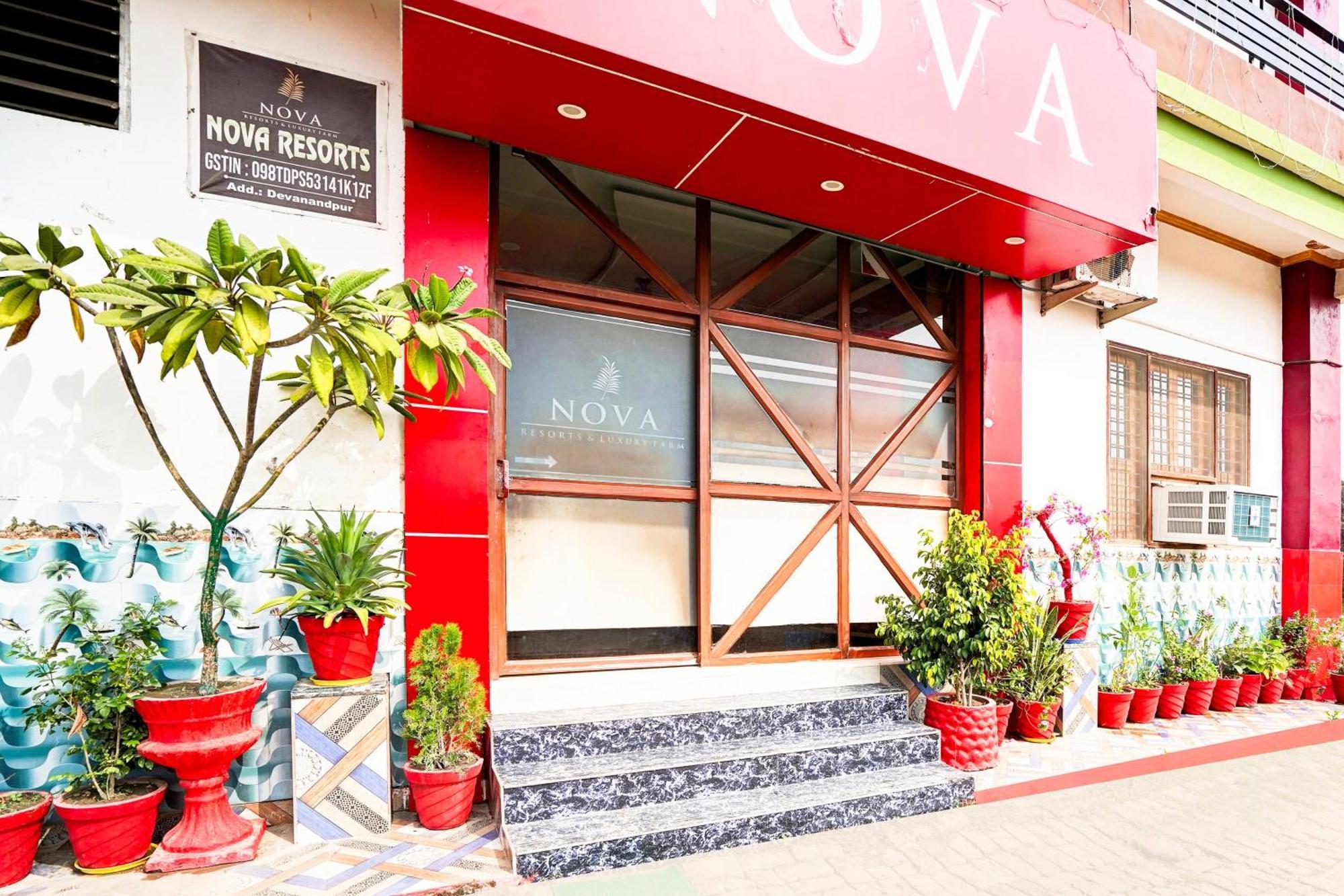 Hotel O Nova Resorts & Luxury Farm Raebareli Екстер'єр фото